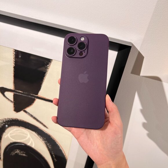 Cream iPhone16 Case - Picture 1 of 2